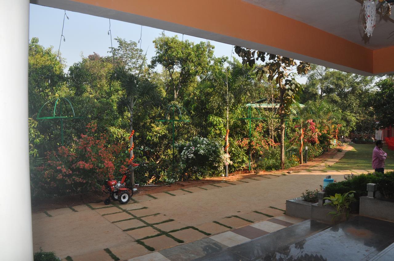 Shree Ramkrishna Anandvan Ratnāgiri Kültér fotó