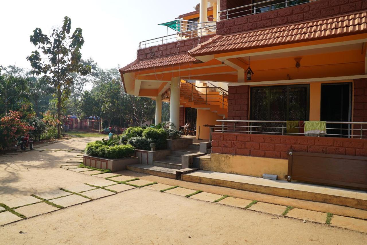 Shree Ramkrishna Anandvan Ratnāgiri Kültér fotó
