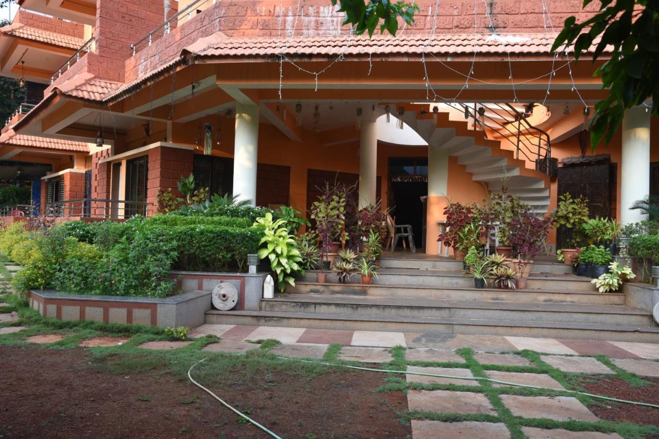 Shree Ramkrishna Anandvan Ratnāgiri Kültér fotó